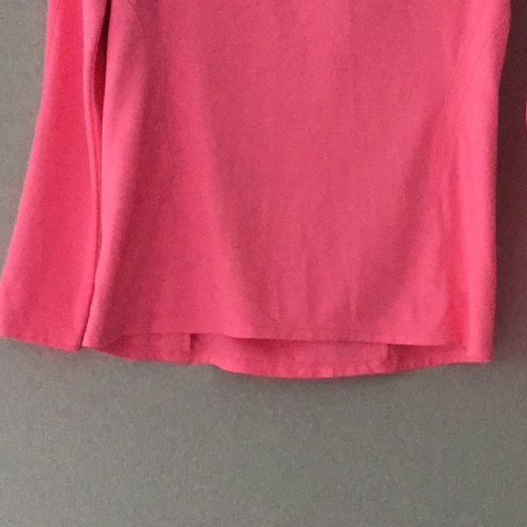 Under Armour bright Pink Pullover quarter zip contour shaping pullover - Picture 3 of 8